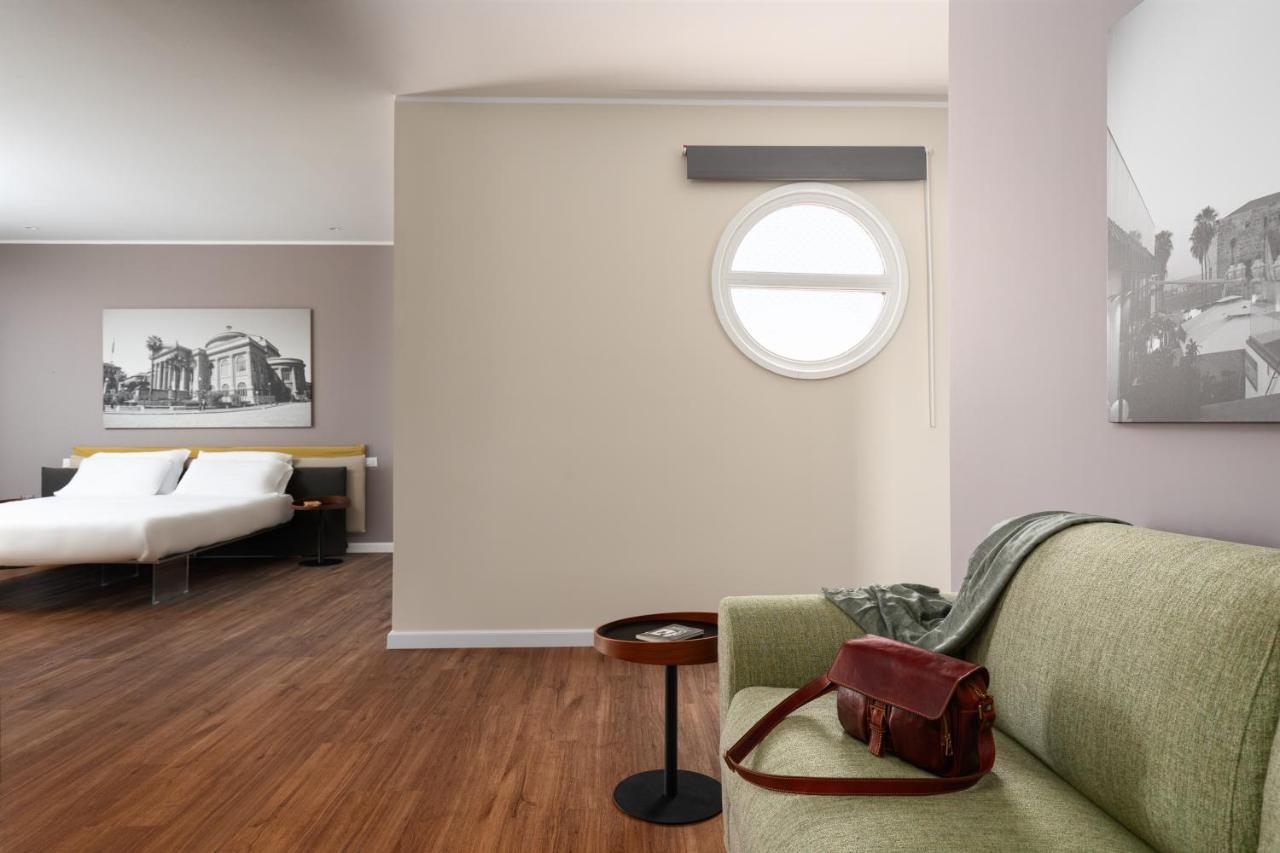 Suite Al Centro Di Palermo Con Terrazza Privata Luaran gambar
