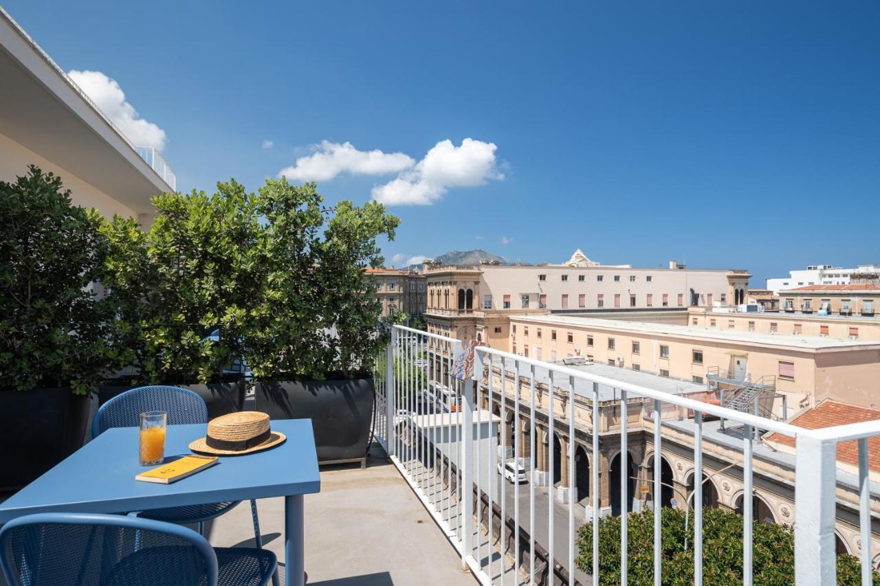 Suite Al Centro Di Palermo Con Terrazza Privata Luaran gambar