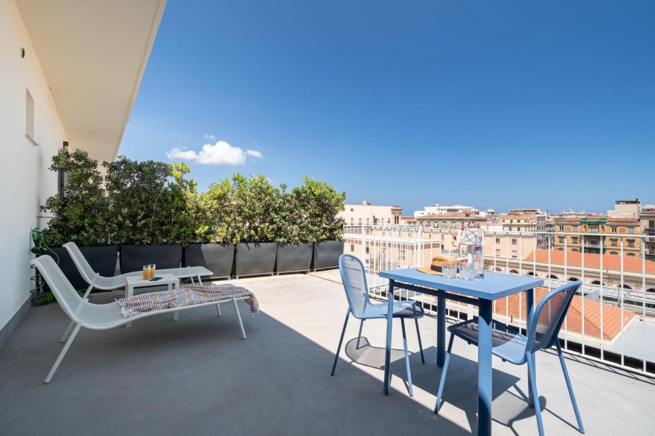 Suite Al Centro Di Palermo Con Terrazza Privata Luaran gambar